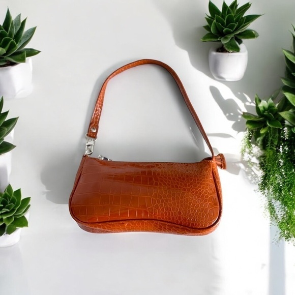 BOUTIQUE Handbags - Brown croc embossed baguette bag​​​